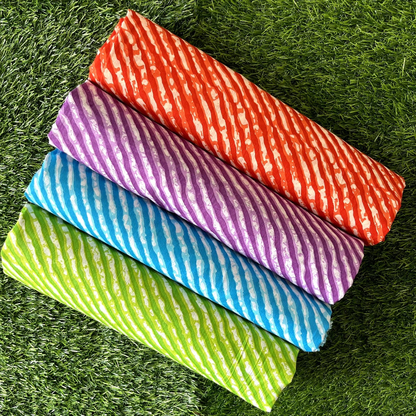 Pure cotton unstitched lehriya tops (pack of 4) (2.5 meters in one design)