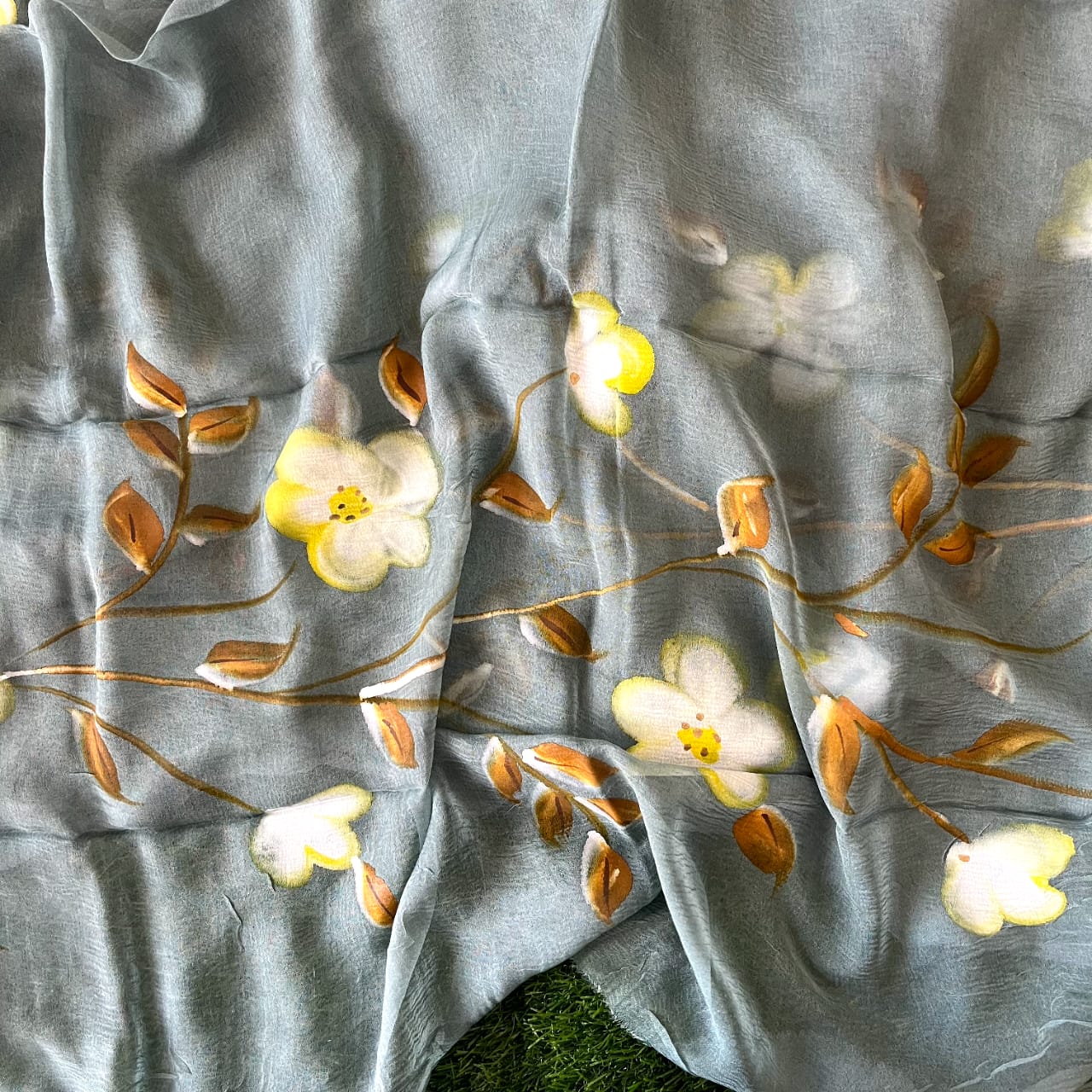 Pure Cotton Unstitched Suit With Chiffon Dupatta