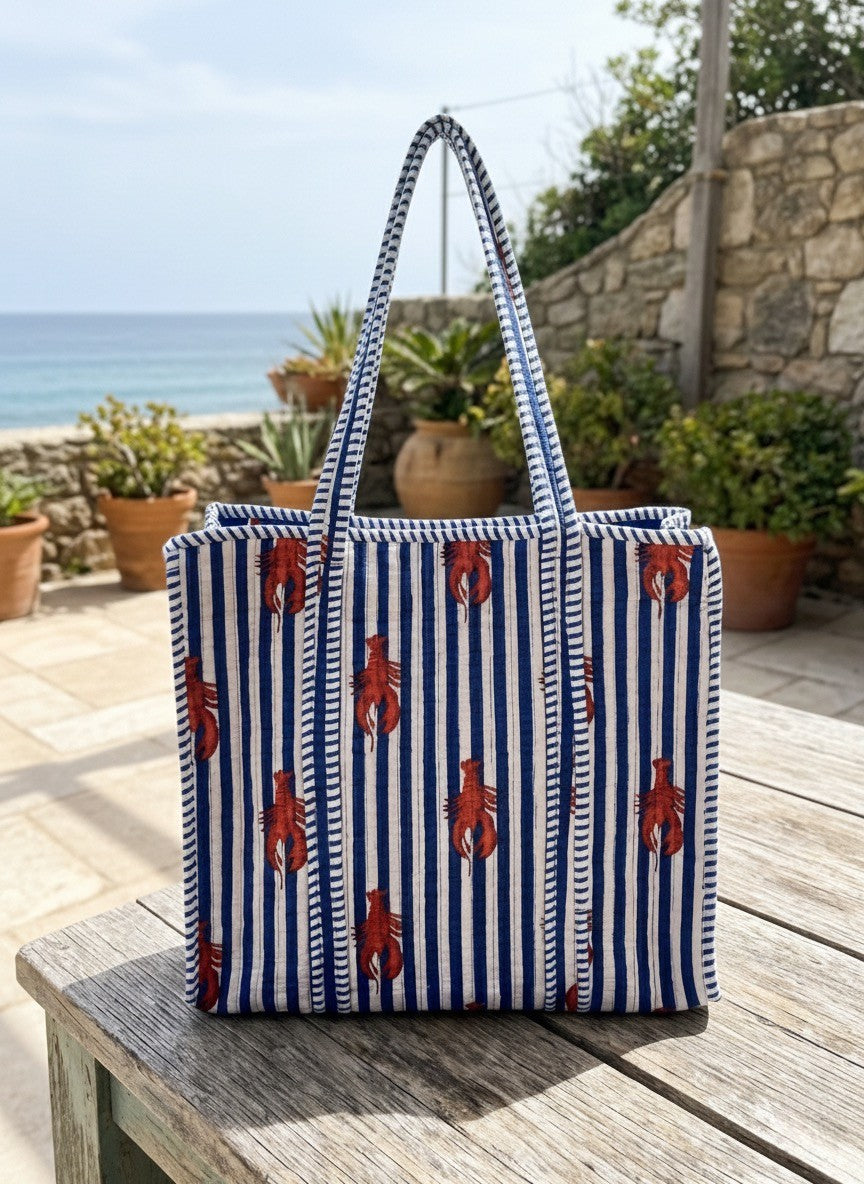 The Lobster Bay Tote (With Zipper)