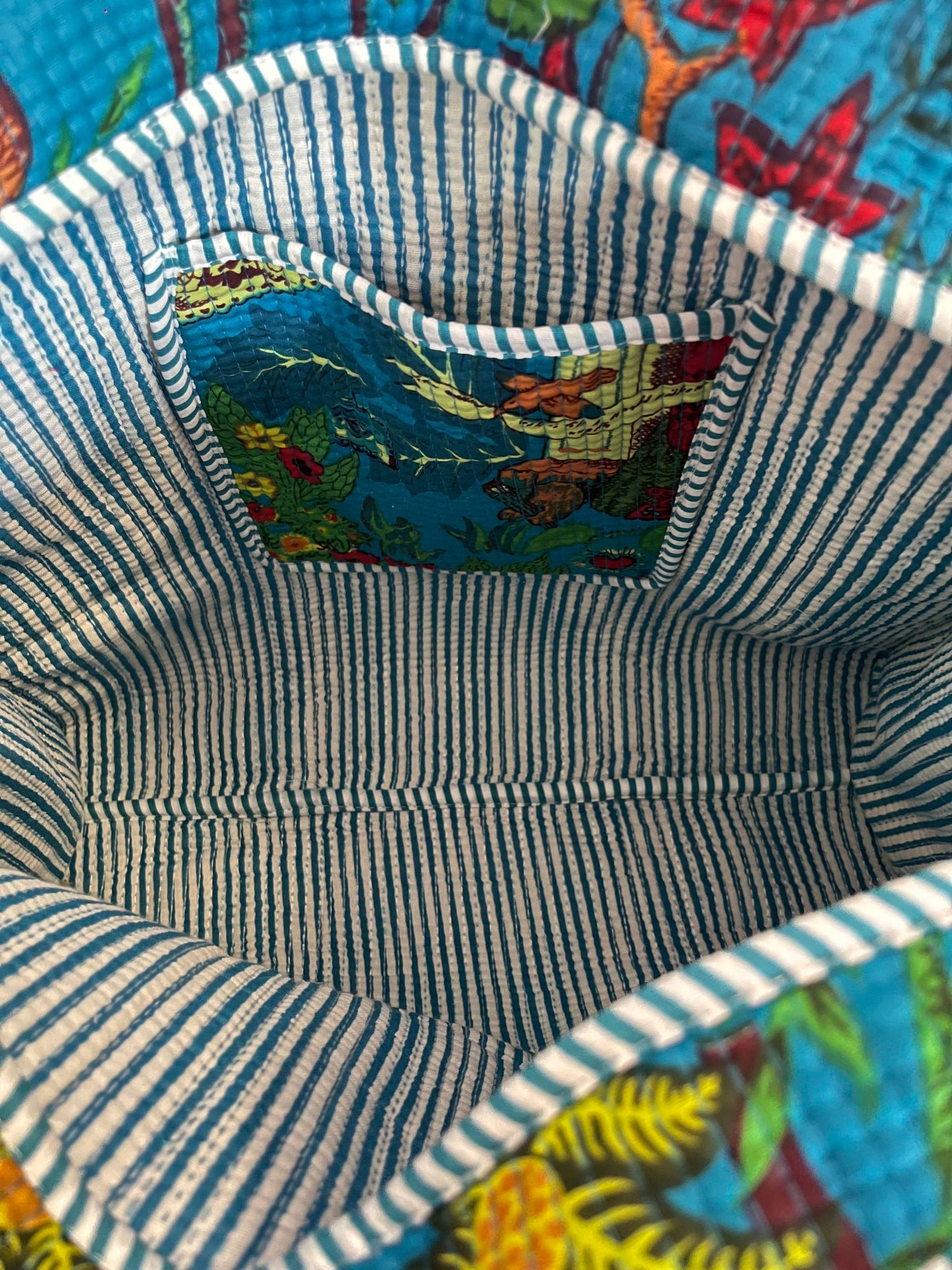 The Mirage Muse Tote (With Zipper)