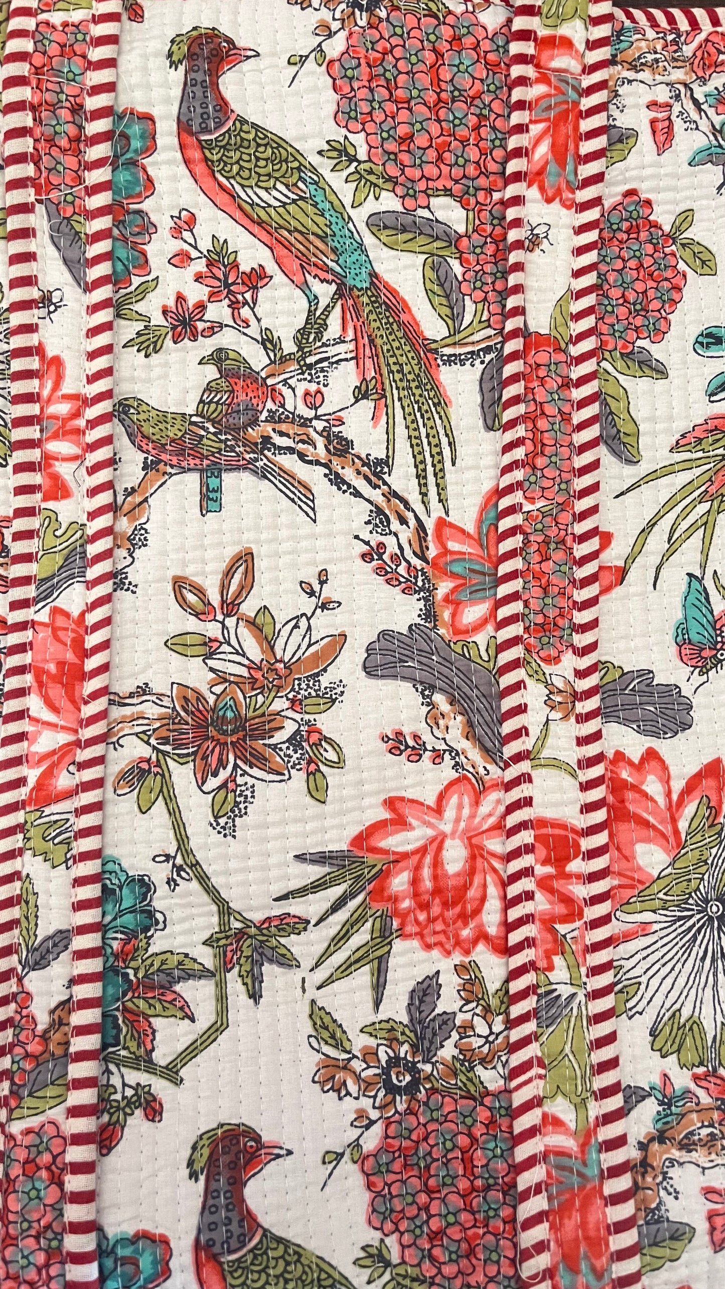 Ivory Paradise Bloom Tote (With Zipper)