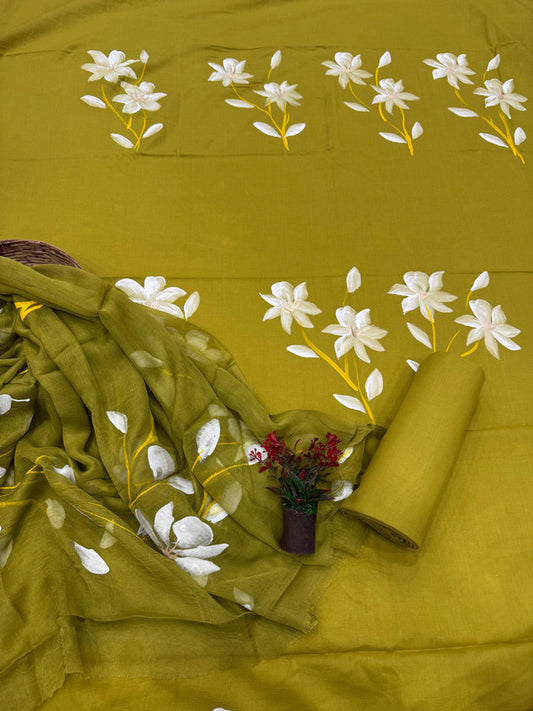 Pure Cotton Unstitched Suit With Chiffon Dupatta