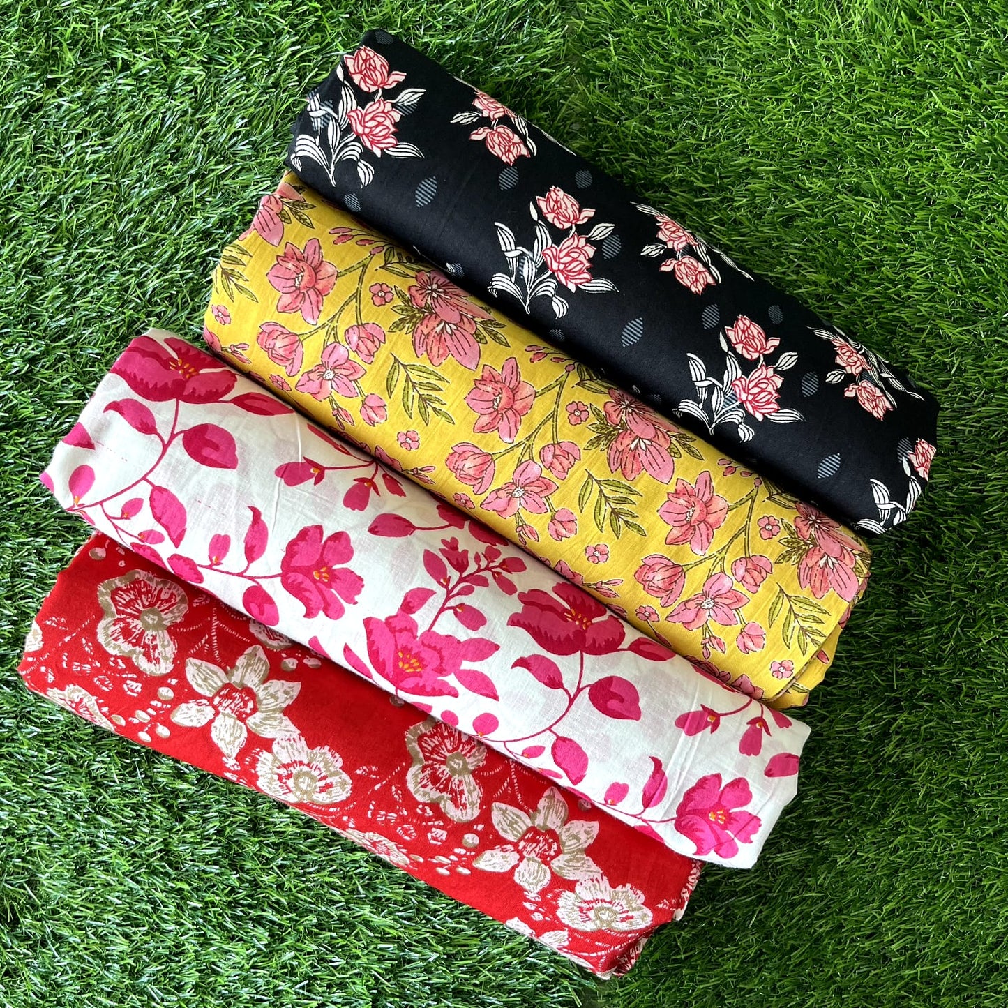 Pure cotton unstitched tops (pack of 4) (2.5 meters in one design)