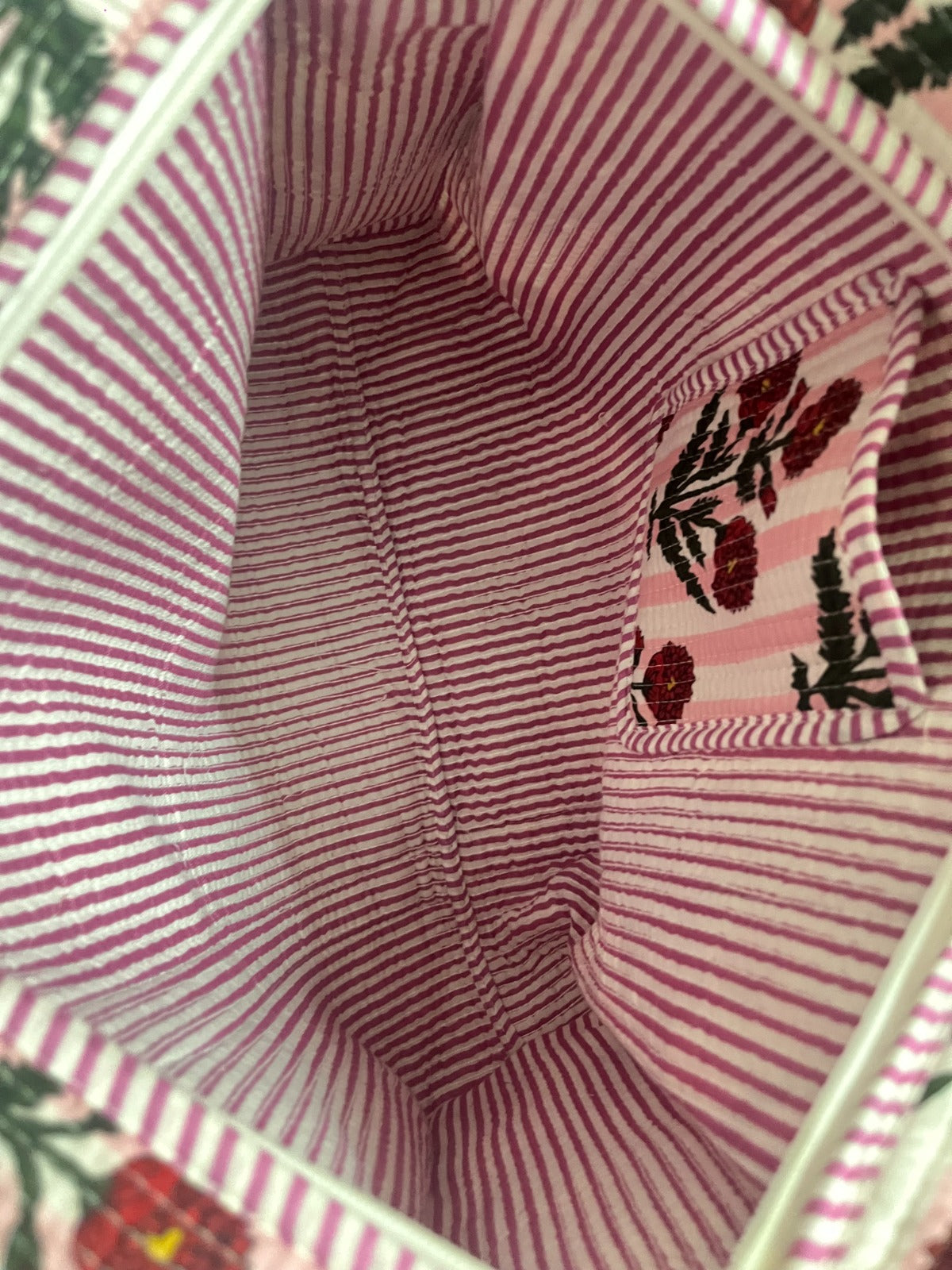 Petal Pop Carry Tote and Pouches (With Zipper)