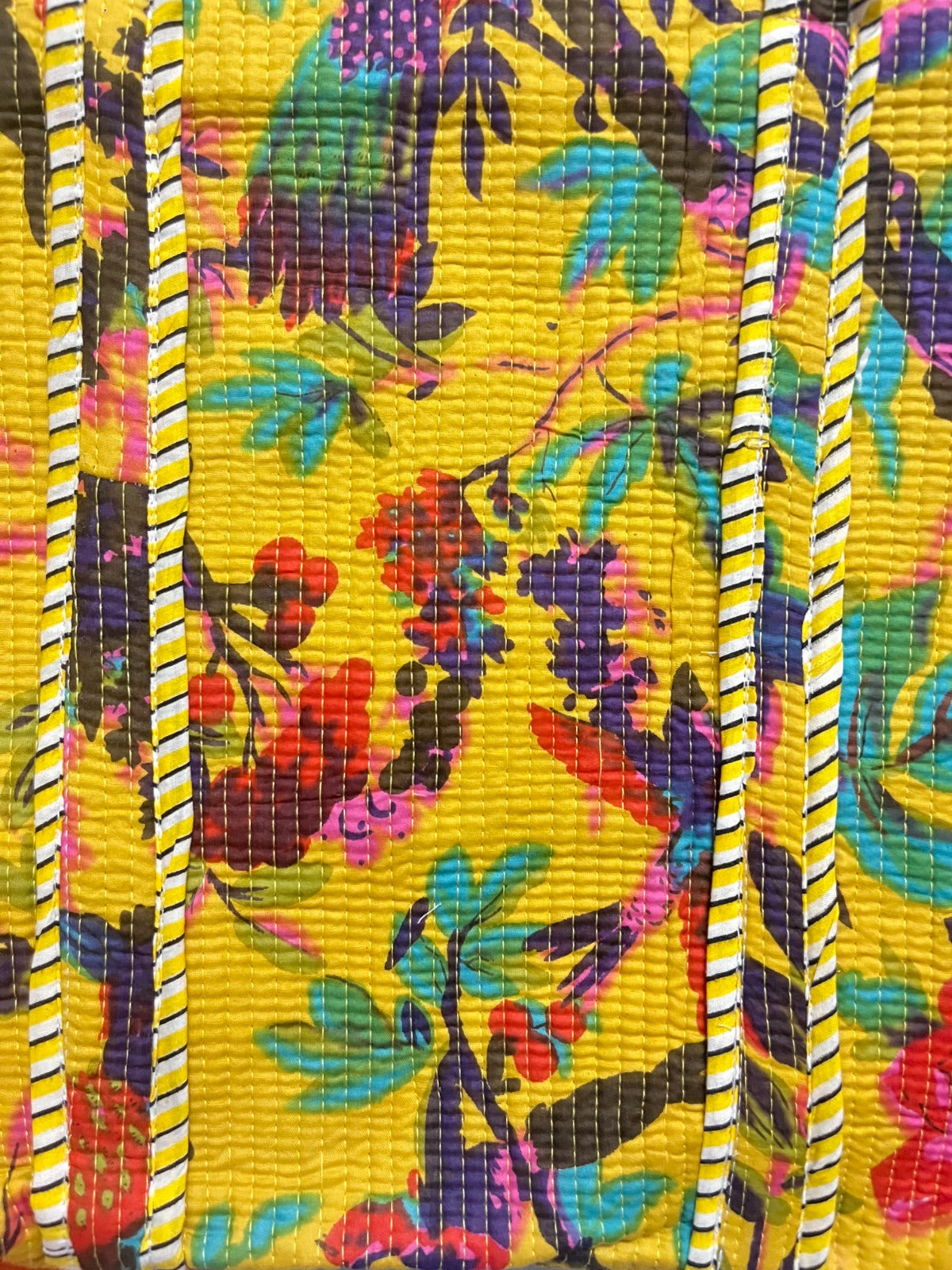 Marigold Noir Tote (With Zipper)